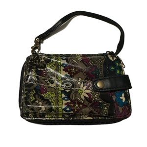 Mudd‎ Wristlet